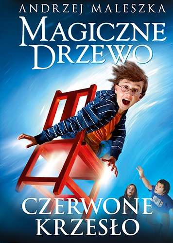 Magiczne drzewo. Czerwone krzesło